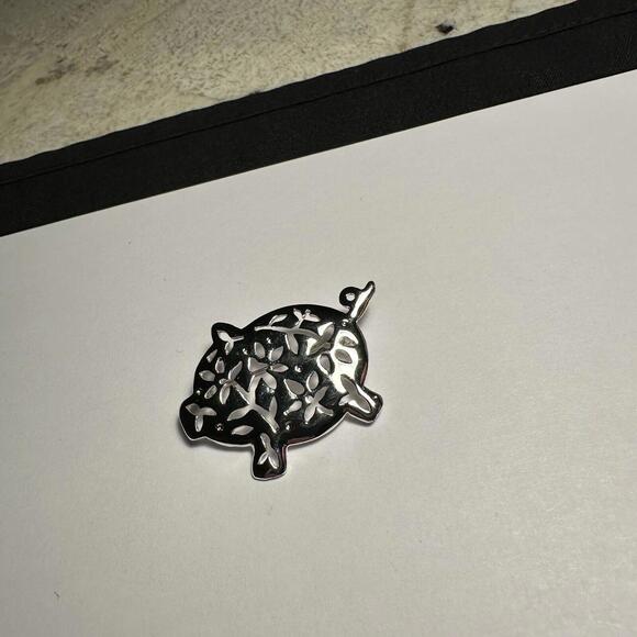 Signed Danecraft Pig Piggy Brooch Pin Silver Tone Metal - Picture 11 of 11